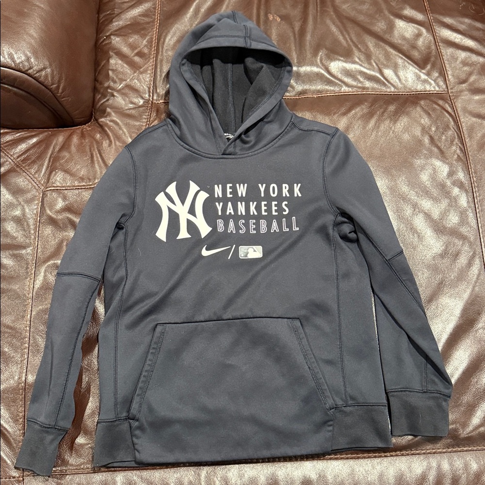 NIKE Baseball Boys Size Youth medium Pullover Hoodie